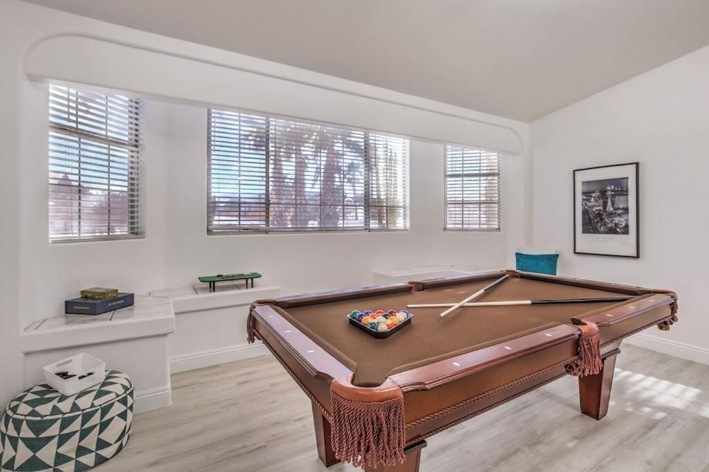 Cozy Desert Retreat - Pool, Spa, Views Henderson Luaran gambar